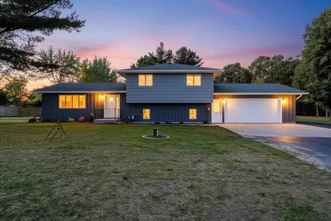 n2925 Pioneer Road, Clintonville, WI 54929