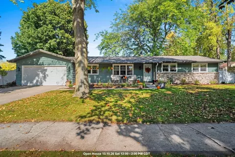 344 Miramar Dr, Green Bay, WI 54301