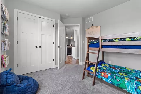 Bedroom - 2985 E Bluetopaz Dr, Appleton, WI 54913 photo 5 of 5