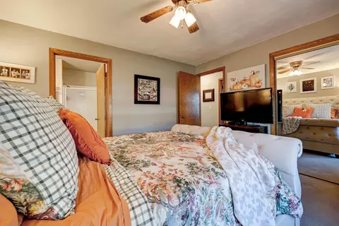 Bedroom - 925 S Covenant Ln, Appleton, WI 54915 photo 2 of 8