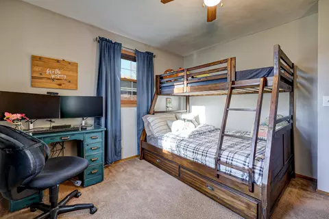 Bedroom - 925 S Covenant Ln, Appleton, WI 54915 photo 6 of 8