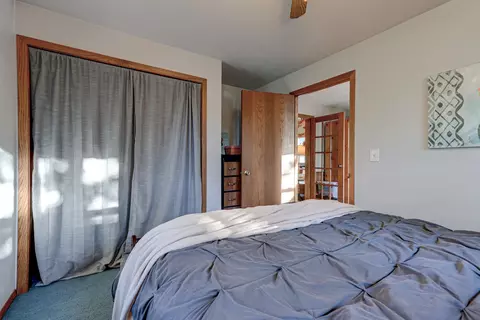 Bedroom - 925 S Covenant Ln, Appleton, WI 54915 photo 4 of 8