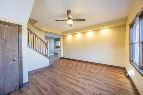 Living - 818 E Groninger St, Suring, WI 54174 photo 5 of 7