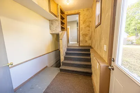 Entry Way - 818 E Groninger St, Suring, WI 54174 photo 6 of 7