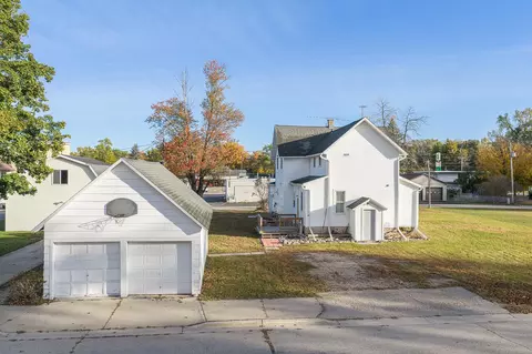 Exterior - 818 E Groninger St, Suring, WI 54174 photo 7 of 7