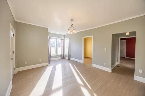 Living - 818 E Groninger St, Suring, WI 54174 photo 2 of 7