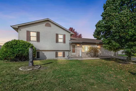 90 Kope Ave, Oshkosh, WI 54901