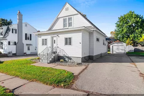 215 W Quincy St, New London, WI 54961