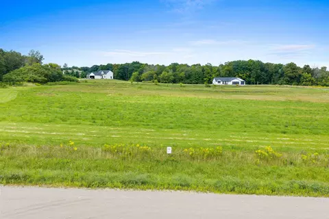 n231 Briarwood Court, Fremont, WI 54940
