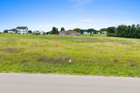 n219 Briarwood Court, Fremont, WI 54940