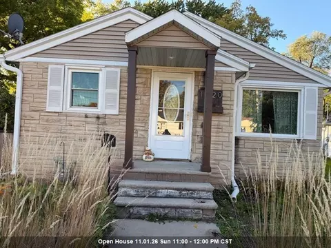 1020 Wirtz Ave, Green Bay, WI 54304