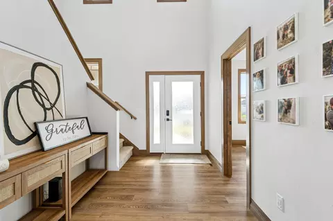 Entry Way - 244 E Spartan Dr, Appleton, WI 54913 photo 1 of 4