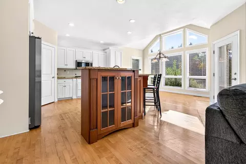 Other - 309 E Wentworth Ln, Appleton, WI 54913 photo 6 of 15