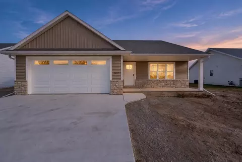 1417 Hoffman Rd, Green Bay, WI 54311