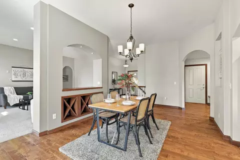 Dining - 2701 E Glenhurst Ln, Appleton, WI 54913 photo 2 of 2