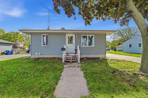 129 Friendship St, North Fond Du Lac, WI 54937