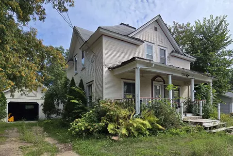211 S Waupaca St, Wautoma, WI 54982