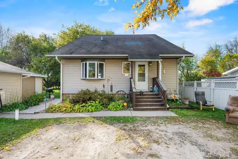 w10862 County Road Ww, New London, WI 54961
