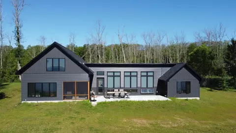 n2598 Michigan 35, Menominee, MI 49858