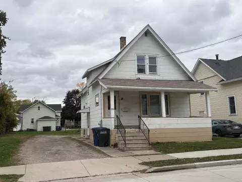 756 Prospect Ave, Oshkosh, WI 54901