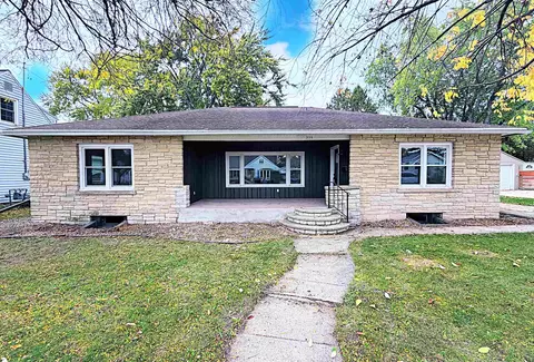 375 15th St, Fond Du Lac, WI 54935