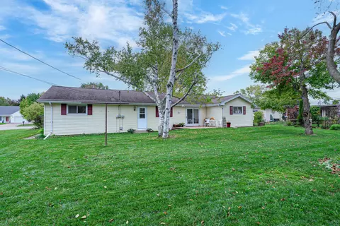 Exterior - 530 W Capitol Dr, Appleton, WI 54911 photo 4 of 6