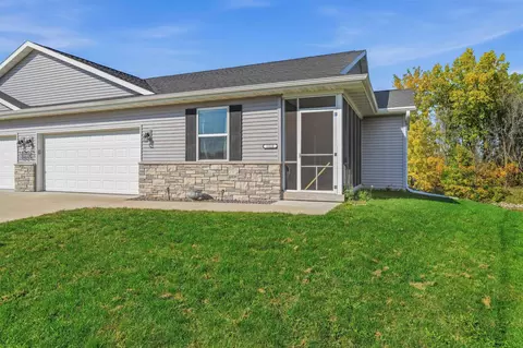 1520 Mistral Ln, Fond Du Lac, WI 54937