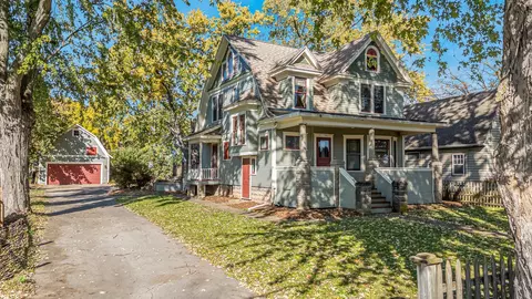 4502 Grandview Rd, Larsen, WI 54947