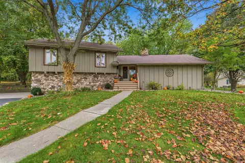 n7787 Ledgeview Springs Drive, Fond Du Lac, WI 54937