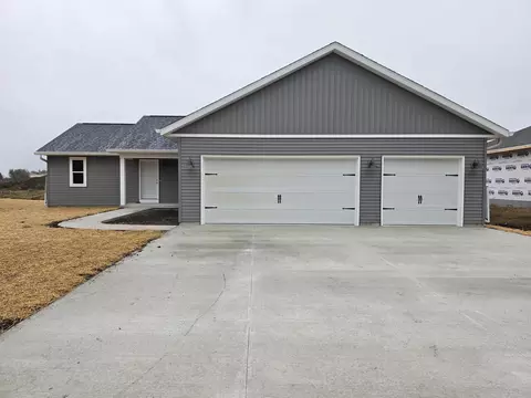 221 Madison St, Rosendale, WI 54974