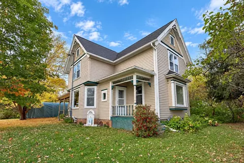 n125 County Road Ii, Fremont, WI 54940
