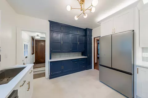 Kitchen - 707 W Front St, Appleton, WI 54914 photo 4 of 4