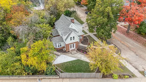View/Area - 707 W Front St, Appleton, WI 54914 photo 1 of 8