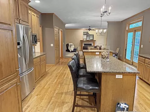 Kitchen - 233 E Fernwood Ln, Appleton, WI 54913 photo 4 of 4