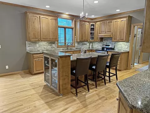 Kitchen - 233 E Fernwood Ln, Appleton, WI 54913 photo 3 of 4