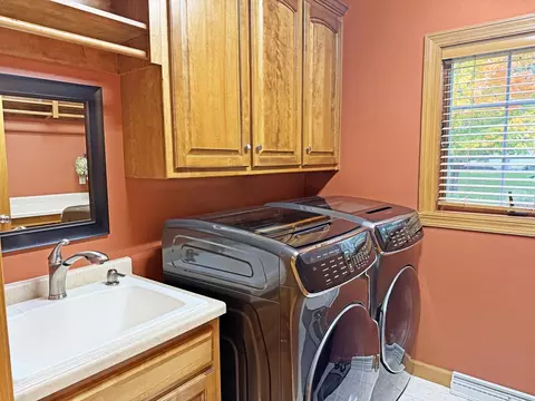 Other - 233 E Fernwood Ln, Appleton, WI 54913 photo 3 of 10