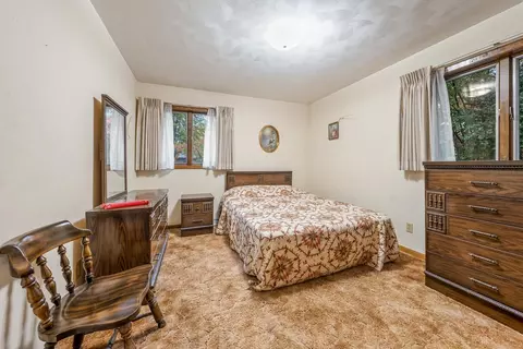Bedroom - 720 E Meadow Grove Blvd, Appleton, WI 54915 photo 1 of 6