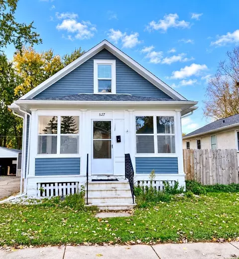 627 Vroman St, Green Bay, WI 54303