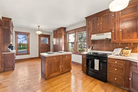 Kitchen - 424 Turner St, Wrightstown, WI 54180 photo 3 of 5