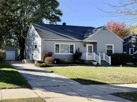 713 Maine Ave, North Fond Du Lac, WI 54937