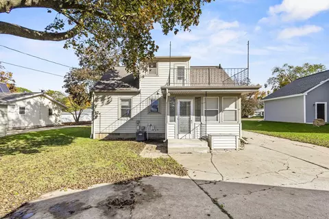 Exterior - 2417 Gmeiner Rd, Appleton, WI 54915 photo 10 of 10