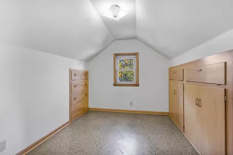 Bedroom - 2417 Gmeiner Rd, Appleton, WI 54915 photo 7 of 8