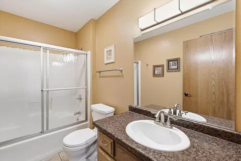Bath - w2421 Hickory Park Drive, Appleton, WI 54915 photo 1 of 3