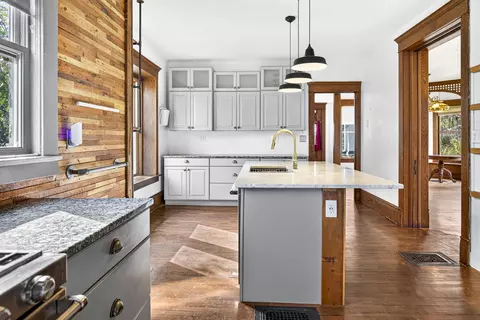 Kitchen - 620 N Oneida St, Appleton, WI 54911 photo 7 of 8