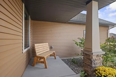 Exterior - 3328 Tulip Trl, Appleton, WI 54913 photo 6 of 19