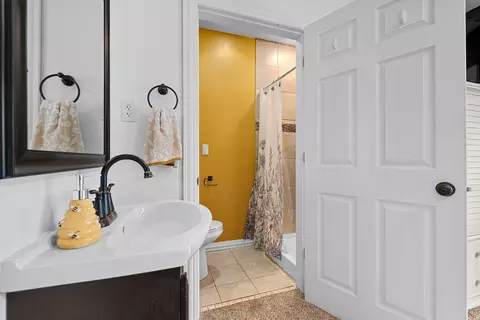 Bath - 933 W Spring St, Appleton, WI 54914 photo 1 of 4