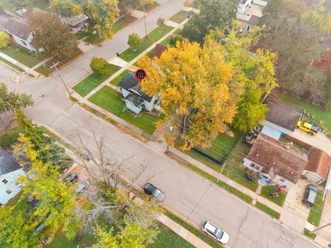 View/Area - 933 W Spring St, Appleton, WI 54914 photo 1 of 2