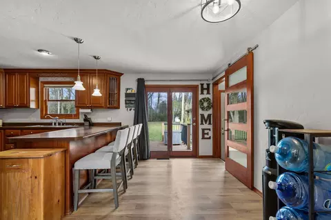 Entry Way - 1320 W Edgewood Dr, Appleton, WI 54913 photo 1 of 5