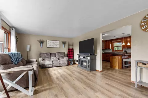 Other - 1320 W Edgewood Dr, Appleton, WI 54913 photo 4 of 12