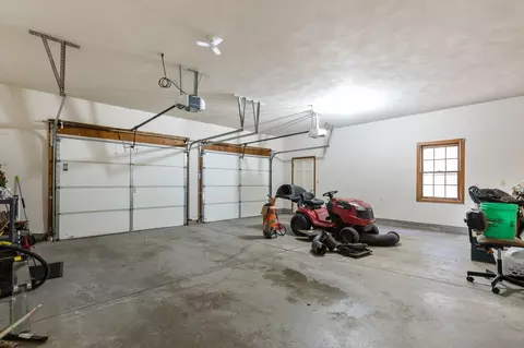 Other - 808 E Mayfield Dr, Appleton, WI 54911 photo 9 of 10